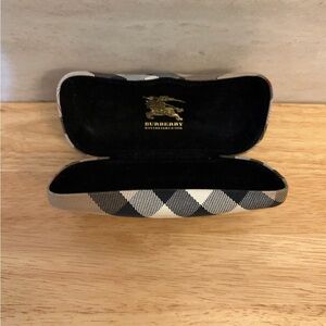 Burberry Hard Clamshell Black and White Checkered Eyeglass Case
